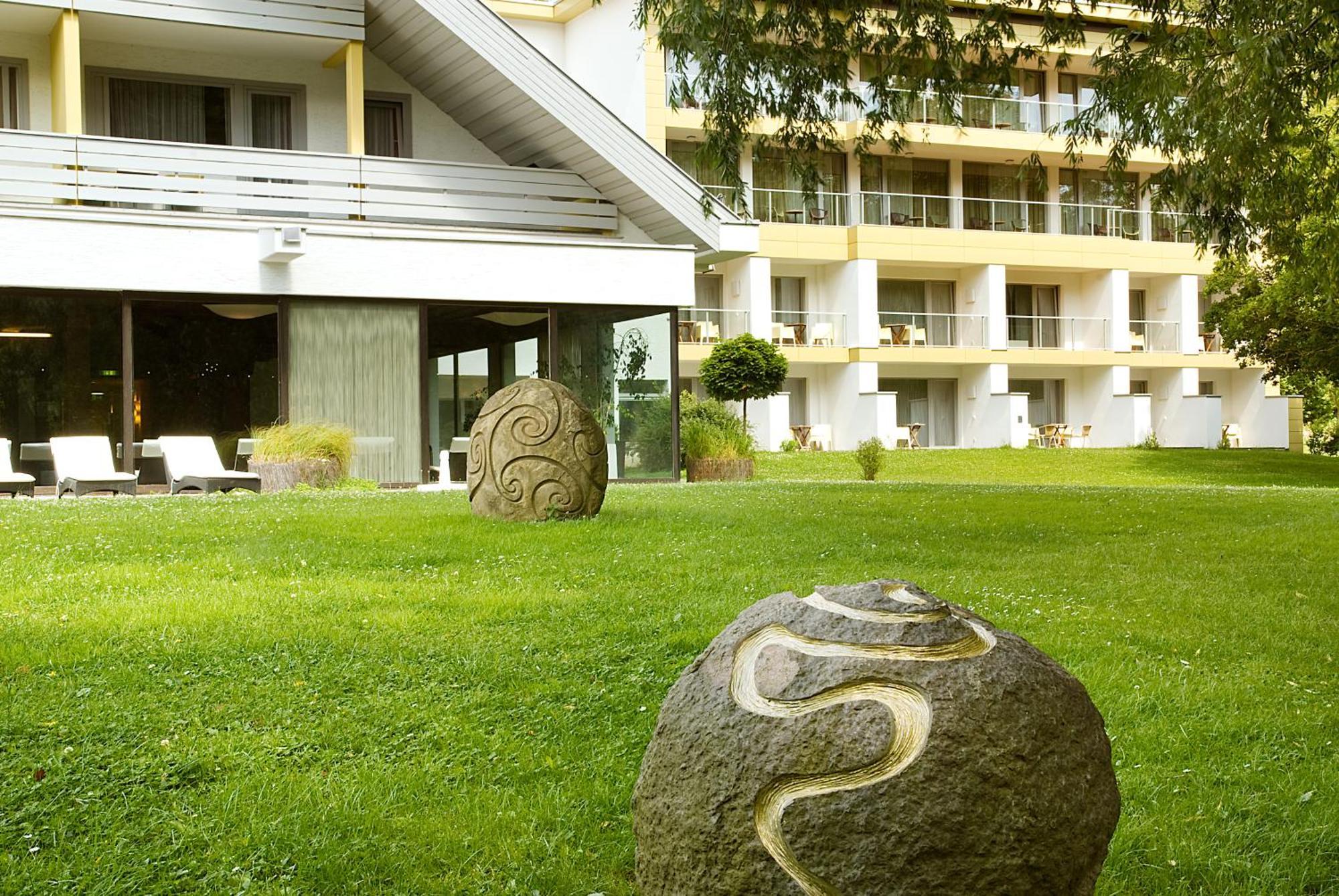 Hotel Krainerhuette Μπάντεν Εξωτερικό φωτογραφία