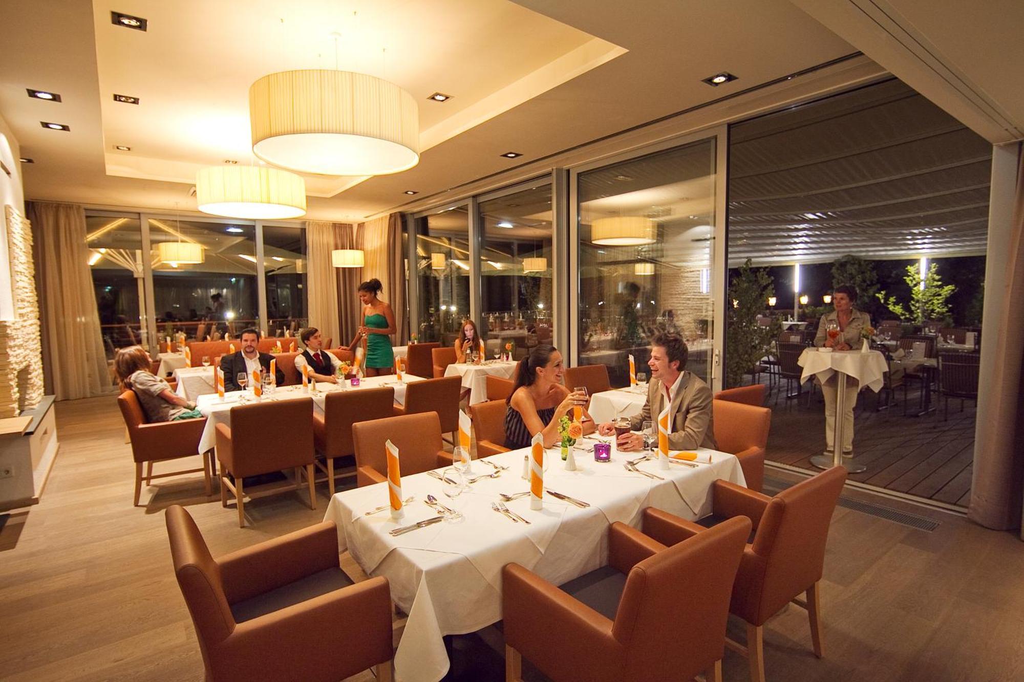 Hotel Krainerhuette Μπάντεν Εξωτερικό φωτογραφία