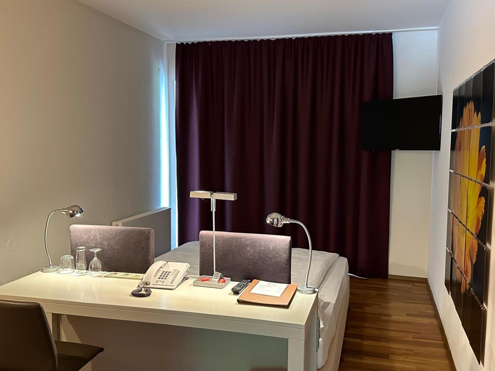 Hotel Krainerhuette Μπάντεν Εξωτερικό φωτογραφία